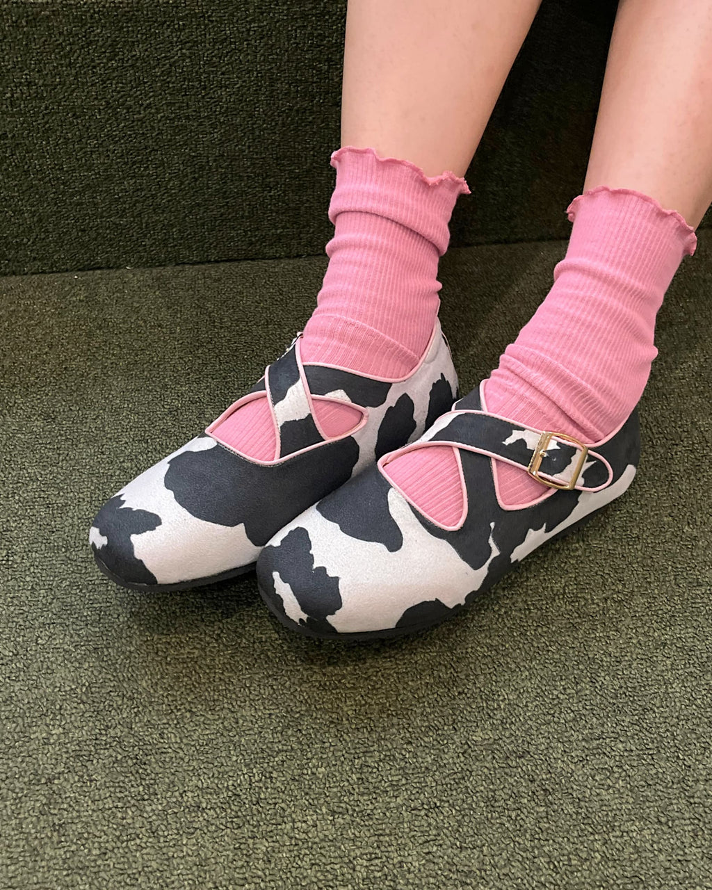 Momo Shoes Black White [NEW]