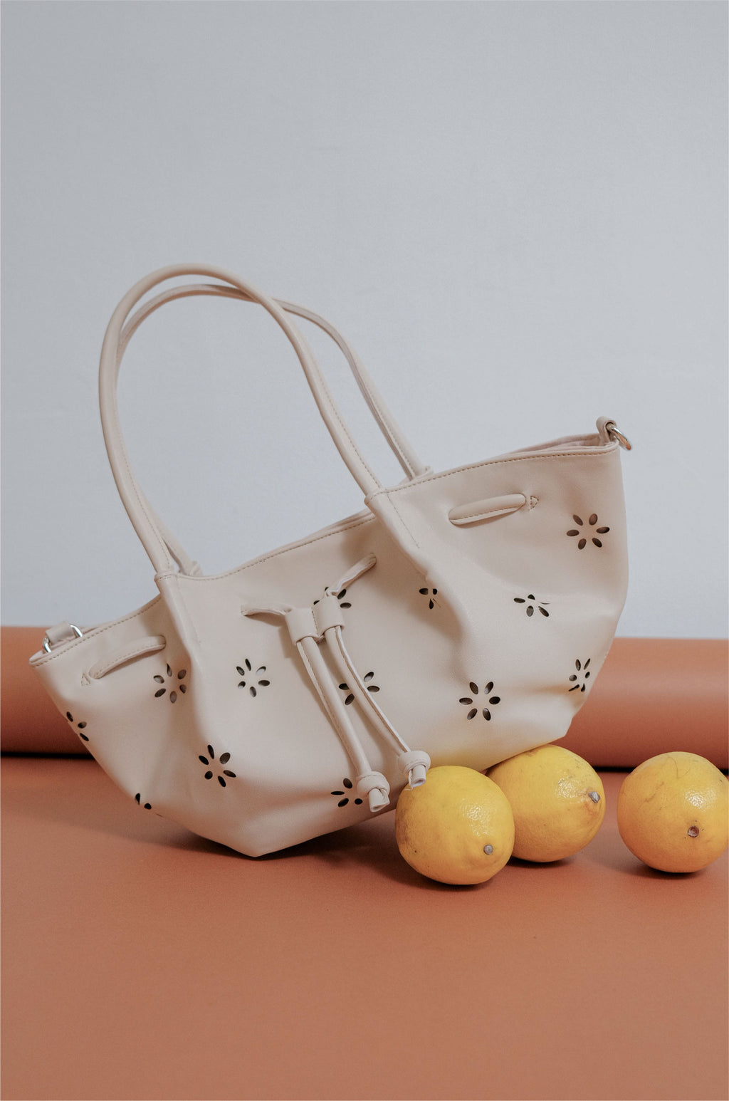 Rona Broken White [PRE ORDER 7 DAYS]