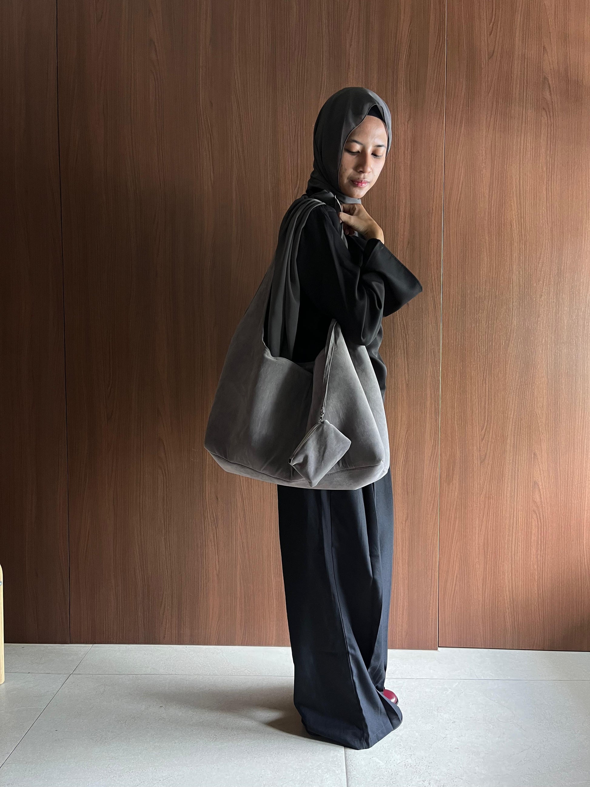 Nubuk Bags x Ana Octarina - Opera Bags Suede in Grey