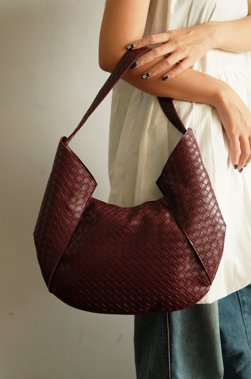 Freja Burgundy