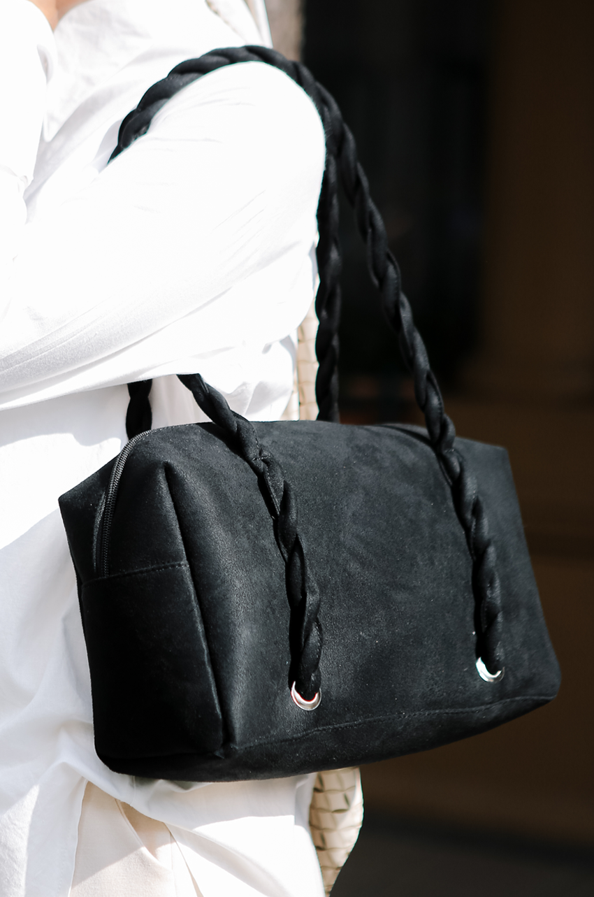 Kina Bags Suede Black