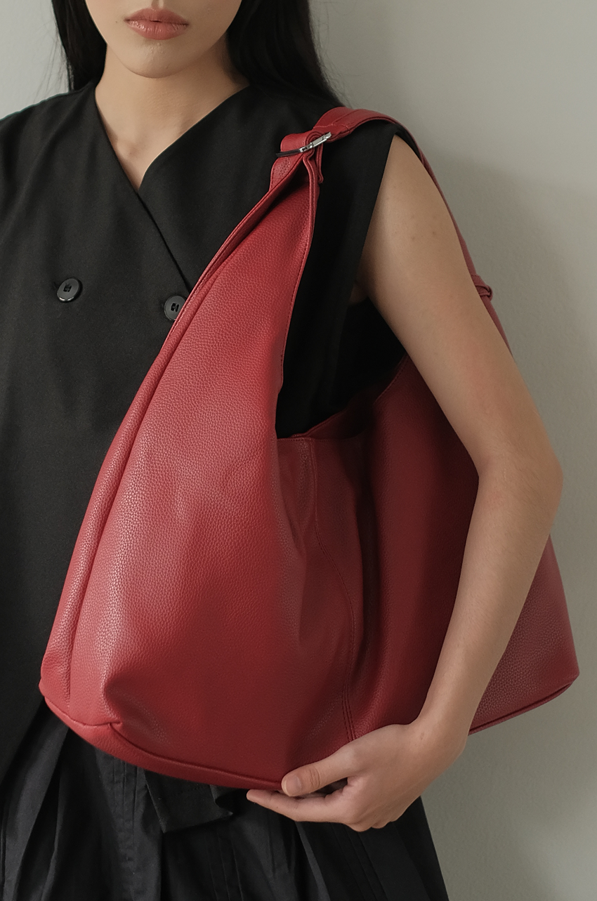 Nubuk Bags x Ana Octarina - Opera Bags in Red