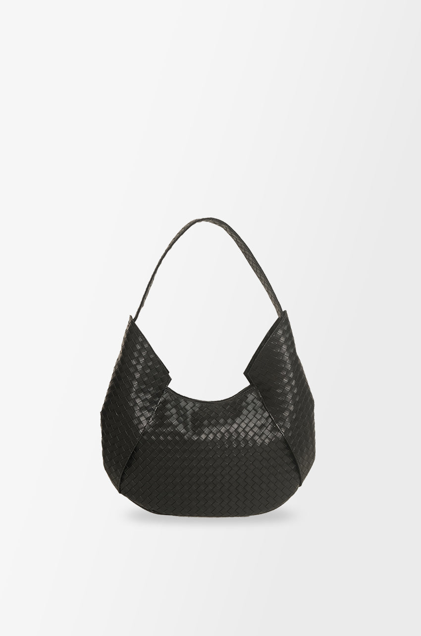 Freja Black