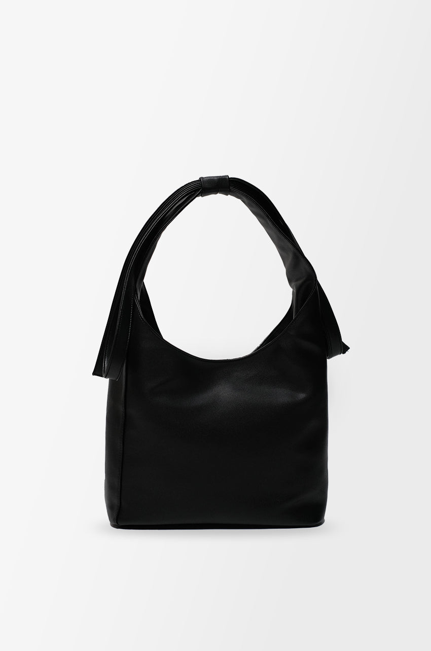 Jisa Black