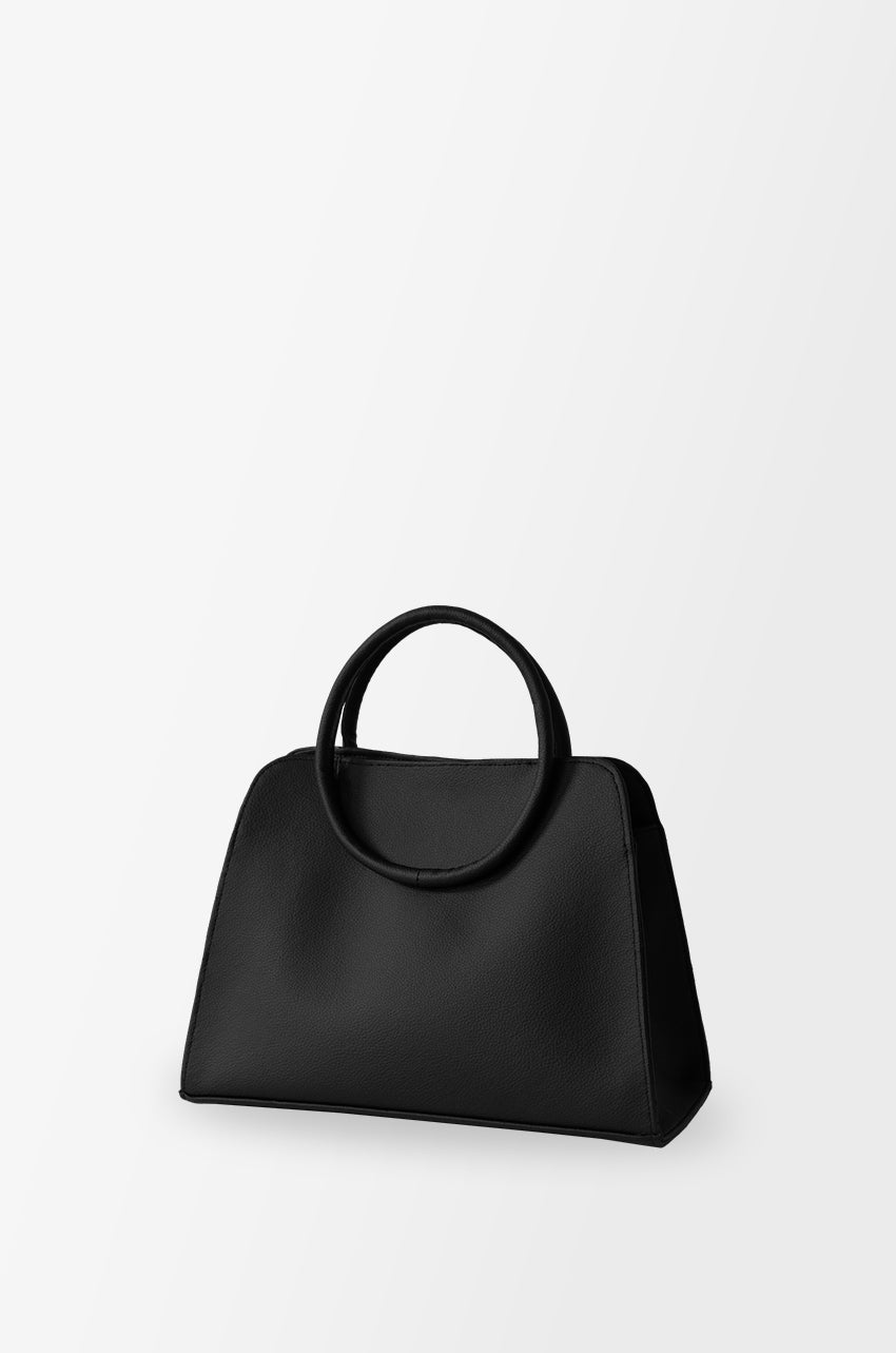 Soi Black - Medium
