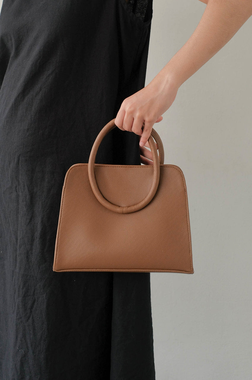 Soi Brown - Mini