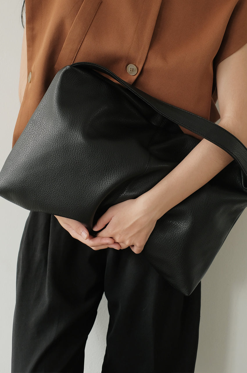Nubuk Bags x Ana Octarina - Willow Bags in Black